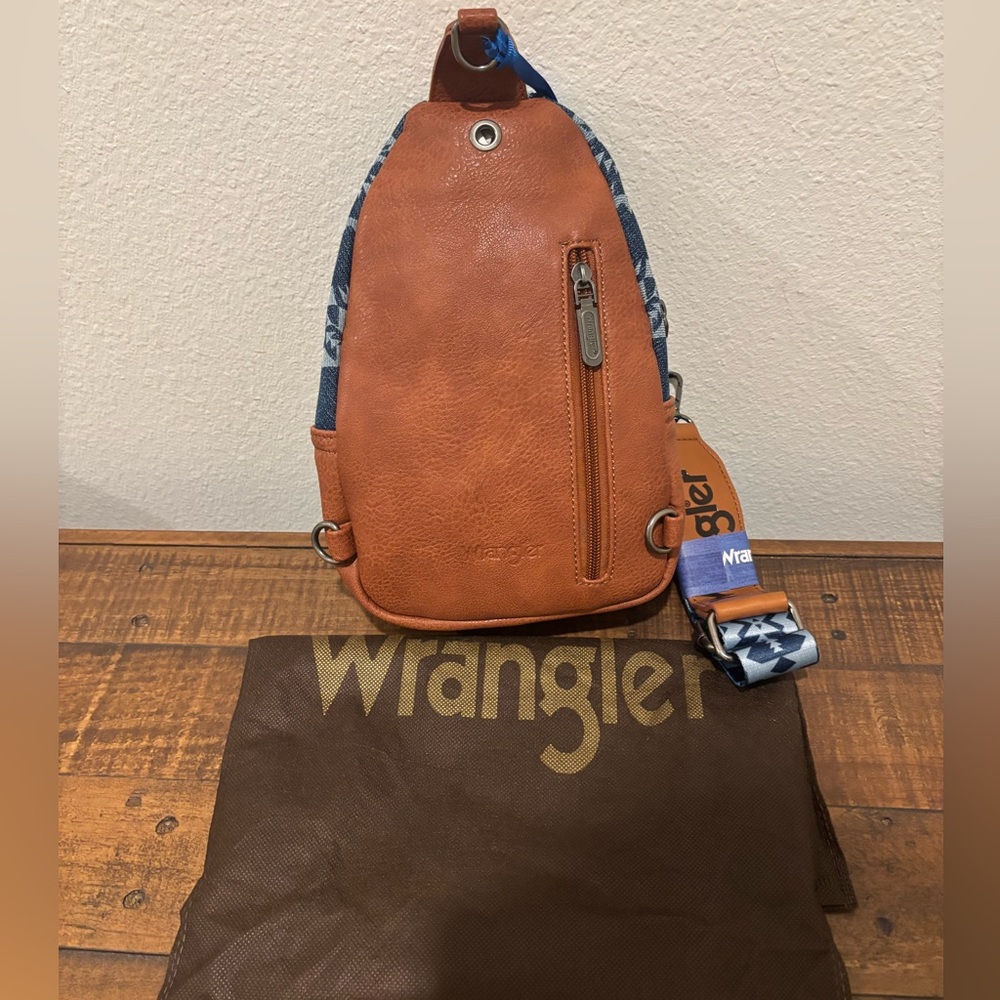 Wrangler Denim Blue and Brown Patterned Bum/Crossbody  Bag - Picture 6 of 11